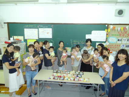 f0215432_1293772.jpg