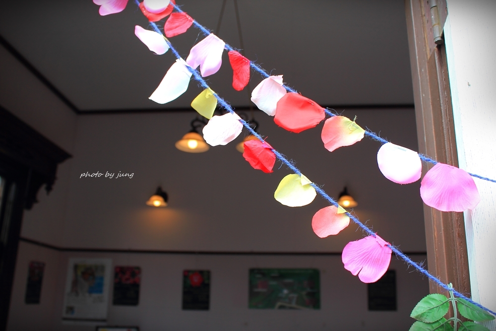 花びらのフラッグガーランド Lens Life Blog 花びらのフラッグガーランド Lens Life Blog