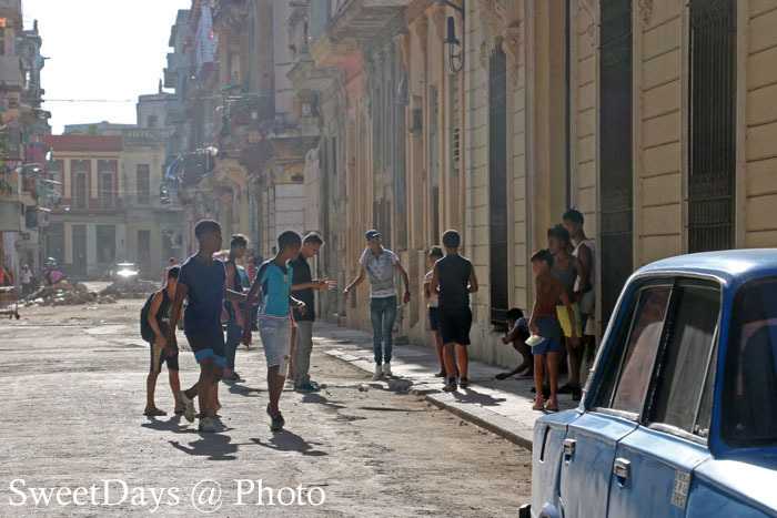 【CUBA - ｷｭｰﾊﾞ】HAVANA - ハバナ・キューバ人の暮らし_e0046675_08594890.jpg