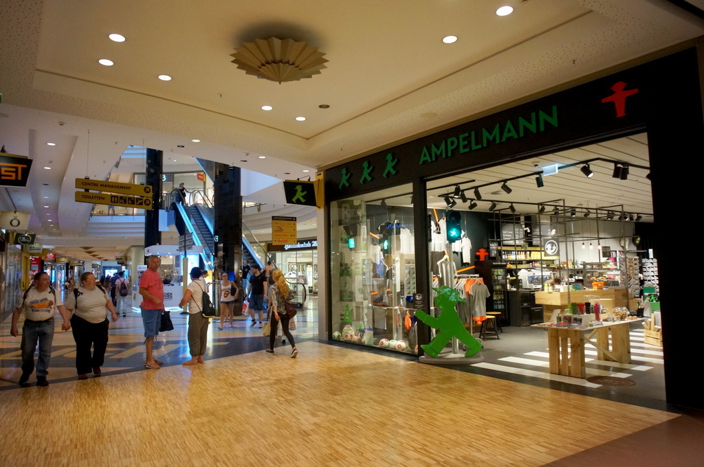 AMPELMANNベルリン8店舗目@Alexa_c0180686_20331322.jpg
