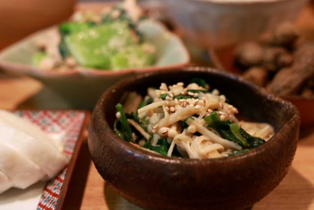 塩ゆで落花生。ひもかわうどん。_f0348831_07211857.jpg
