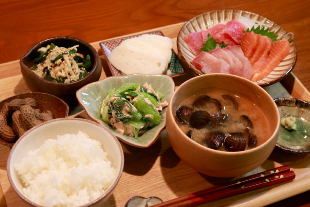 塩ゆで落花生。ひもかわうどん。_f0348831_07212241.jpg
