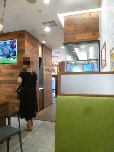 【閉店】Ben & Jerry\'s (ベン&ジェリーズ) 表参道ヒルズ店_c0152767_21424428.jpg