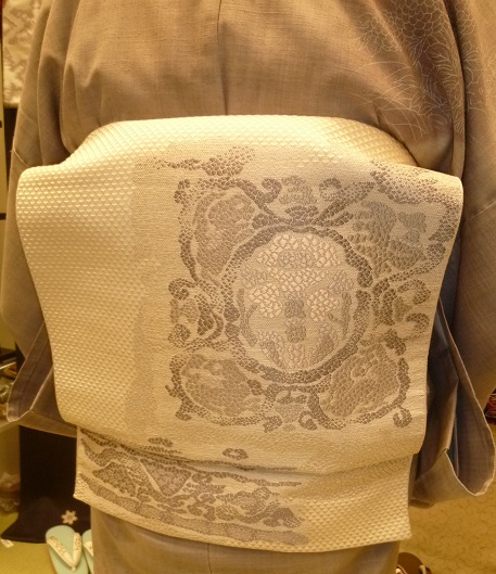 サローネ・一年に一度お目にかかるお客様からのお手紙_f0181251_160554.jpg
