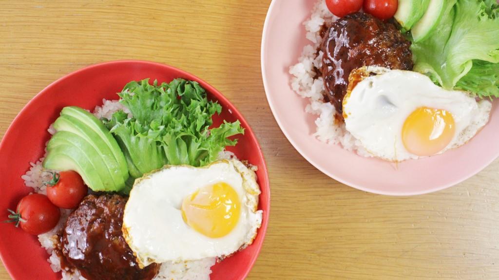 ロコモコ丼_f0220354_13312107.jpg