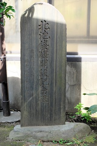 a0121671_09160617.jpg