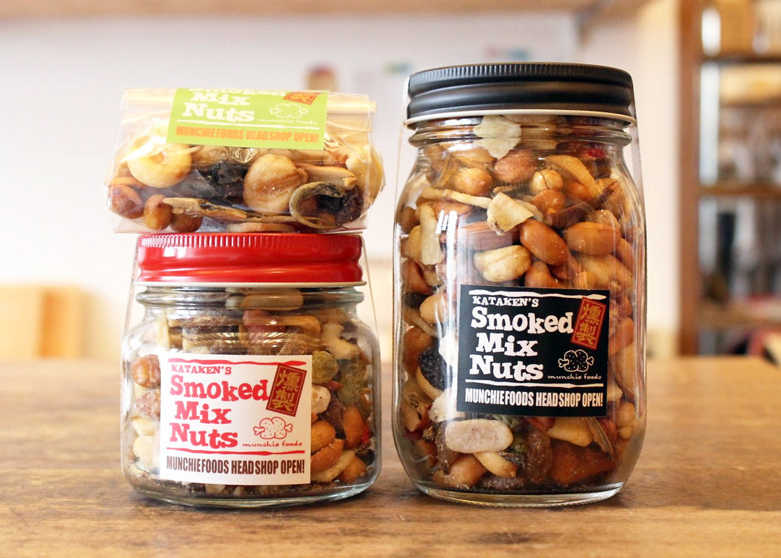 SMOKED MIX NUTS スモークドミックスナッツ / マンチーフーズ_c0222907_8123435.jpg