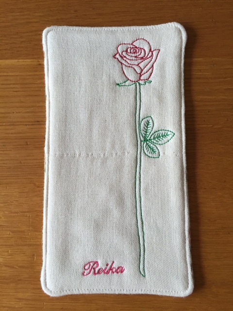 ガーゼハンカチに薔薇＆お名前刺繍♪ : ミシン刺繍オリジナルデータ