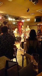 f0256164_1104375.jpg
