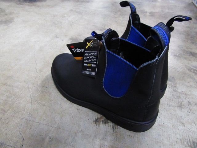 BLUNDSTONE ・・・ SIDE GORE BOOTS 今秋冬より初参戦です(^^♪_d0152280_1055416.jpg