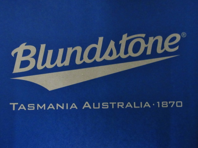 BLUNDSTONE ・・・ SIDE GORE BOOTS 今秋冬より初参戦です(^^♪_d0152280_1082097.jpg