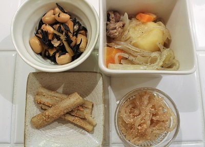 お弁当 と ただそれだけなのにうれしいきもち と おうちごはん _d0249193_12590369.jpg