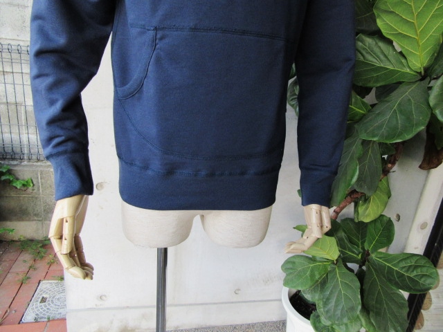 大人上品なPULL PARKA は、やはりコレ!★? BANDOL ・・・ PULL PARKA SWEAT!♪! _d0152280_2132533.jpg