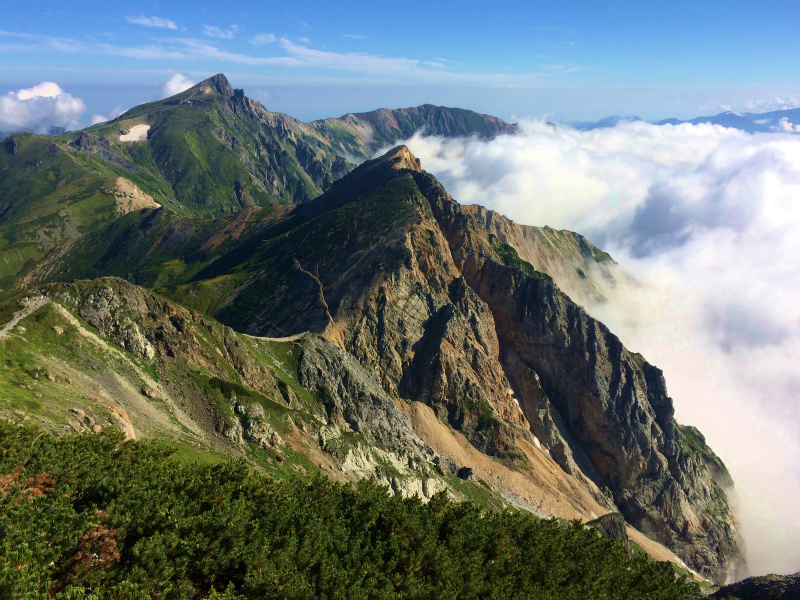 白馬鑓温泉ー祖母谷温泉　Fastpacking+Bouldering 2016/08-24-26 Day.2_b0220886_18474415.jpg