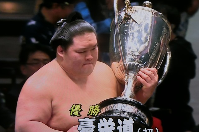 全勝優勝