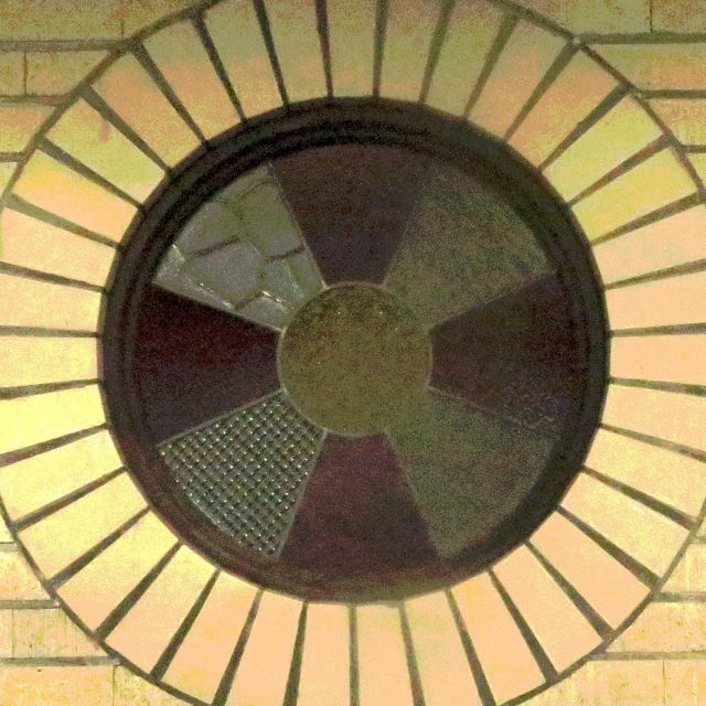 楽園が沈む(五条楽園は休業中?⑵)_b0355451_07495304.jpg