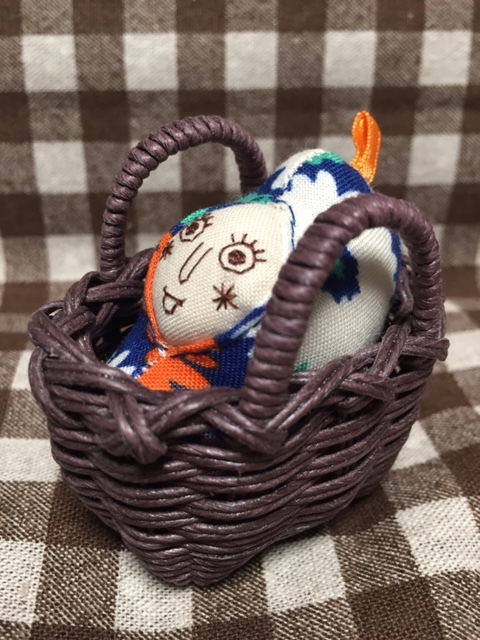 小さなおにんぎょうと一緒に速報*スヤスヤ!?_f0129557_16150276.jpg