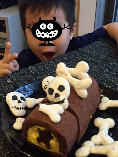 ハロウィン♪ 骨 焼きメレンゲ_a0214059_22015937.jpg