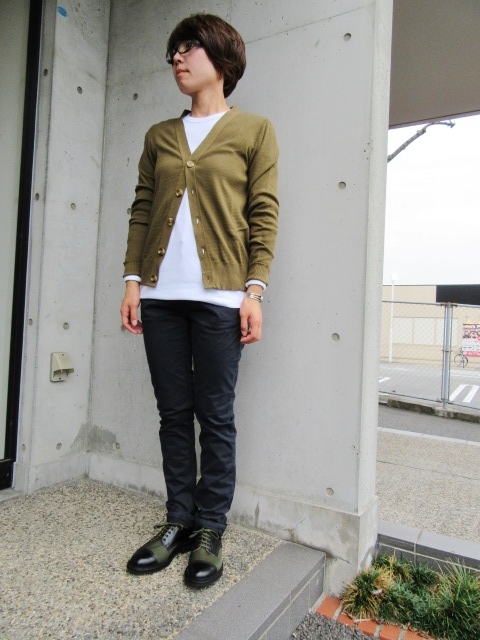 今が旬です・其の② 。。。OLD DERBY (MADE in England) HiゲージCotton CARDIGAN!★!_d0152280_16323459.jpg