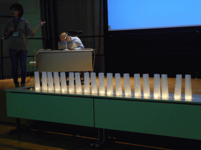 e0090293_1131135.gif