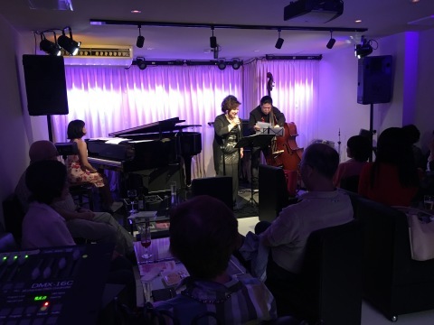 Jazzlive comin 広島 本日はセッションやりますよ!_b0115606_11554172.jpg