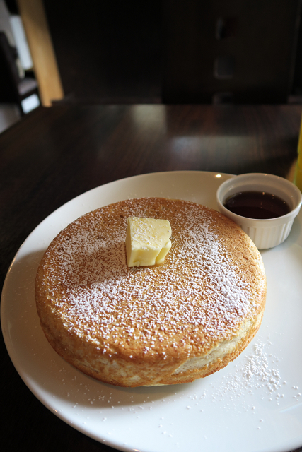 北野天満宮界隈のカフェ －Pongee\'s Table－ _b0169330_22101984.jpg