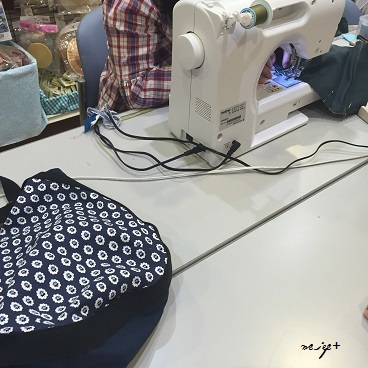 9月ドリーム生徒さんの作品♪ラウンドトート&50cmラミネートで作る布小物_f0023333_21480432.jpg