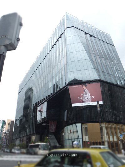 GINZA PLACEと銀座のアイコン_c0096542_19005575.jpg