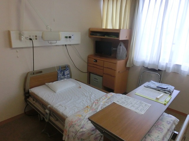 初体験! 大腸ポリープの内視鏡切除手術_f0141310_8141954.jpg