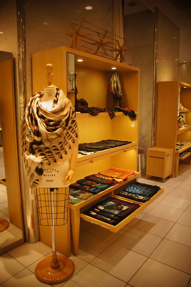 Isetan新宿本店 Vassilisa2016ストール展明日より開催!!_b0115615_016534.jpg
