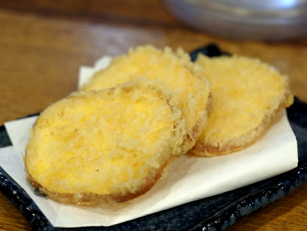 「新宿・代々木 慎のかしわ天ざるうどん」_a0000029_9532013.jpg