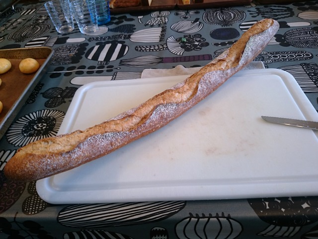 神様のフランスパン_e0167593_03346.jpg