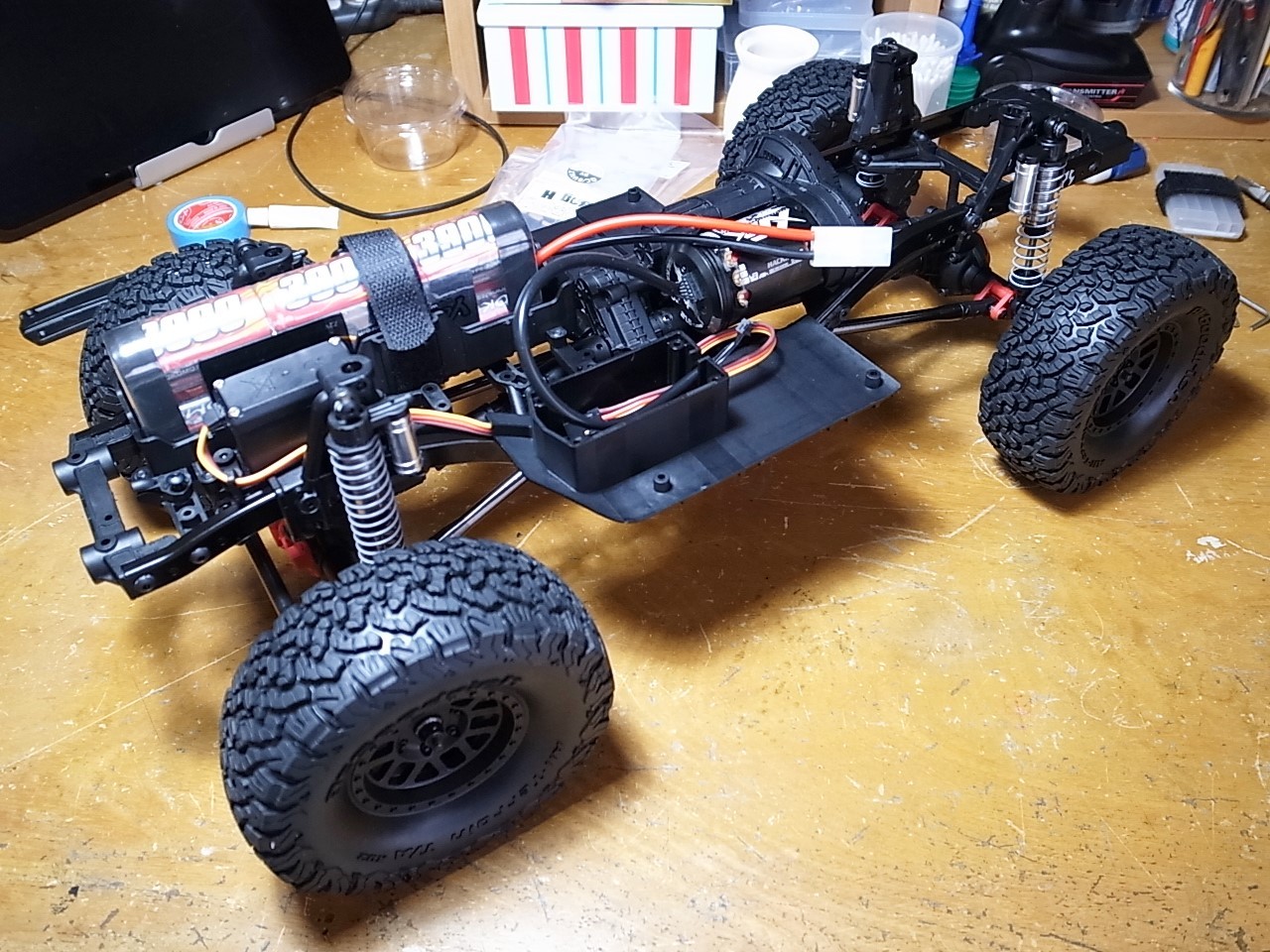 axial SCX10 II ④ サーボ・シャシー組み立て : 朴念仁の艱苦 axial SCX10 II ④ サーボ・シャシー組み立て : 朴念仁の艱苦