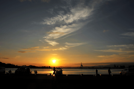 c0093046_8324019.gif
