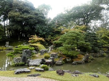 醍醐寺①（下醍醐）_a0061057_2593447.jpg