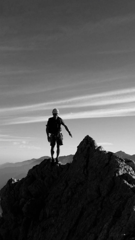 剱岳八ツ峰-北方稜線 Alpine Scrambling at Mt.Tsurugi Day.2 2016/09/01-03_b0220886_16473662.jpg
