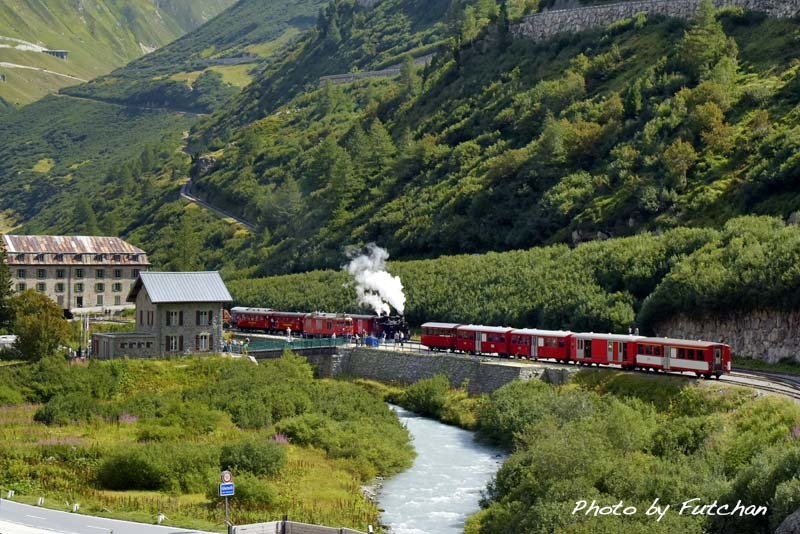 スイス・オーストリア撮鉄旅行(6) フルカ山岳蒸気鉄道（その3）_a0158226_21451797.jpg