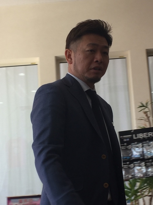 10月1日 土曜日 kenブログ ランクル ハマーアルファード_b0127002_2143719.jpg