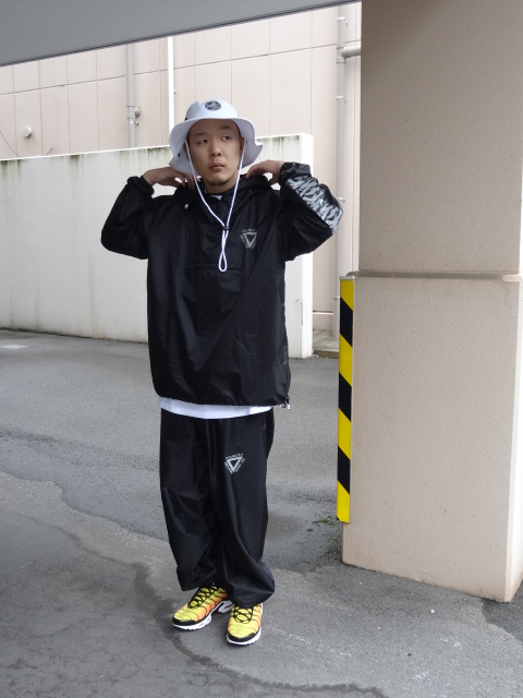 BBP NYLON PULLOVER JACKET & NYLON PANTS!!!_a0221253_196439.jpg