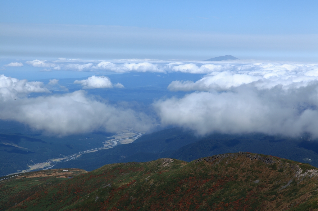 2016.10.01（土）コジ君、船形山に行くはずが月山へ_b0050305_1817264.jpg