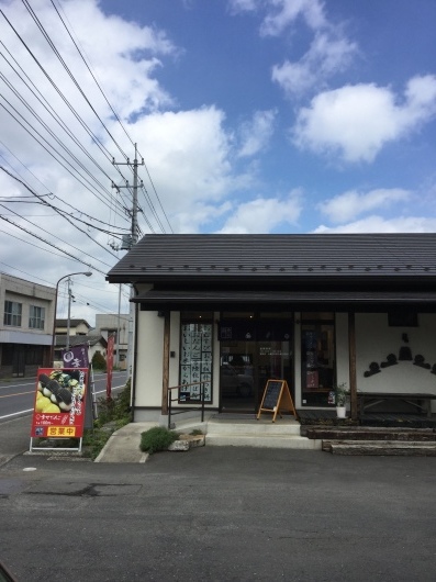 c0358850_01072134.jpeg