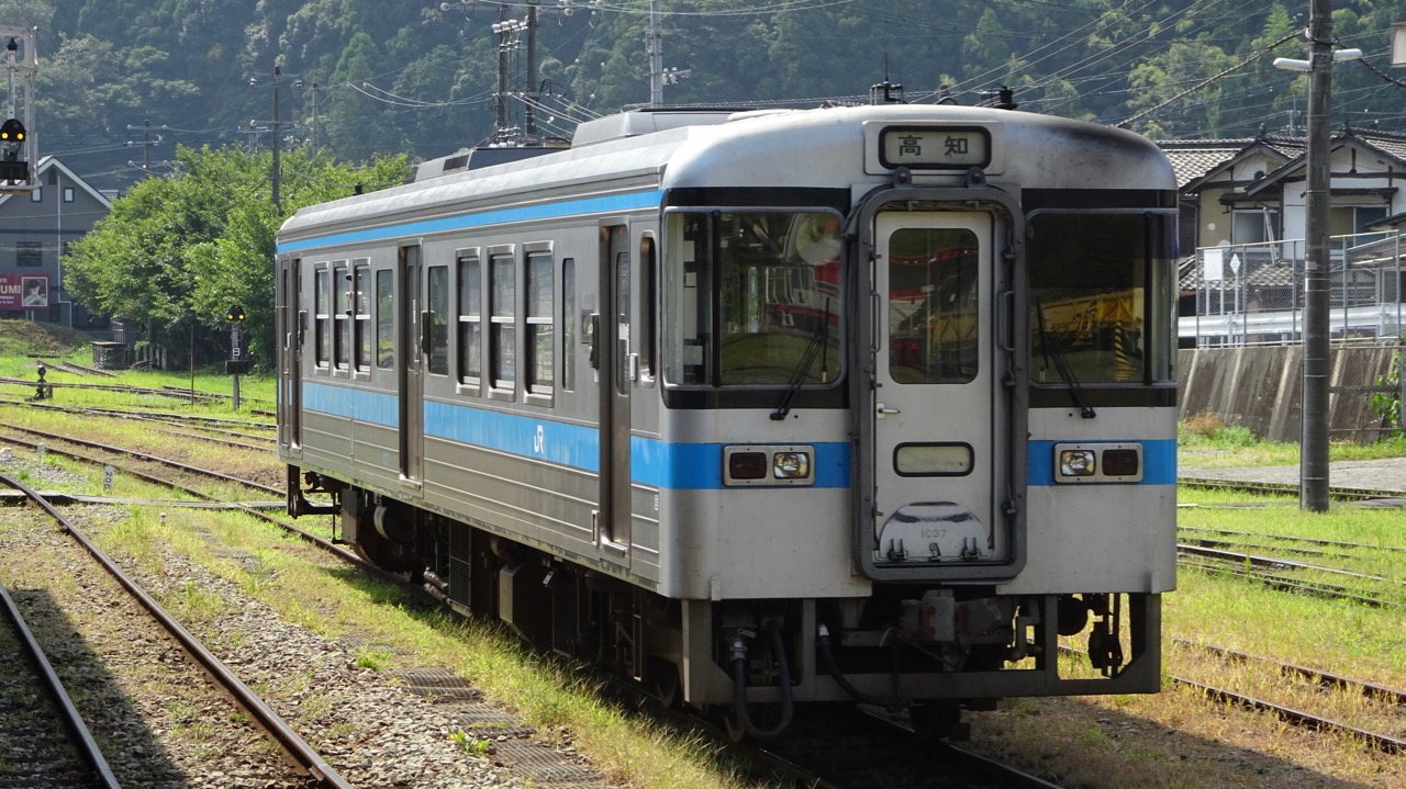 鉄旅　vol.20　⑩2016/8/4（木）　南風6号　徳島線　南海加太線　めでたい電車_a0076160_18195879.jpg