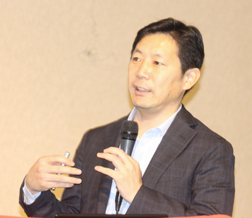 9月例会 株式会社アクアイグニス代表取締役社長 立花哲也氏 伊勢新聞政経懇話会 9月例会 株式会社アクアイグニス代表取締役社長 立花哲也氏 伊勢新聞政経懇話会