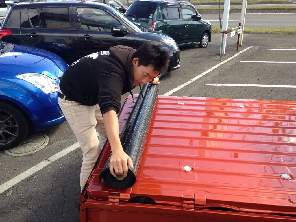 10月4日(火)☆TOMMYアウトレット☆ハイゼット N様納車(*´∇`)ノ あゆブログ♪ 自社ローン_b0127002_16483280.jpg