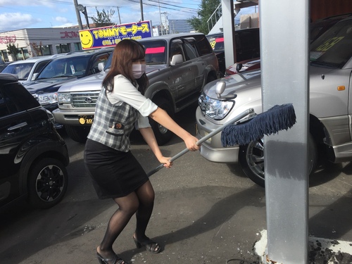 10月4日(火) 火曜日のオールスターブログ☆ミ ランクル・ハマーはTOMMYへ♫_b0127002_17274353.jpg