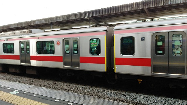 最近の西武線は本当に面白い 電車好きの子どもたちにもオススメしたい Aiba 家づくり予備校 Blog 最近の西武線は本当に面白い 電車好きの子どもたちにもオススメしたい Aiba 家づくり予備校 Blog
