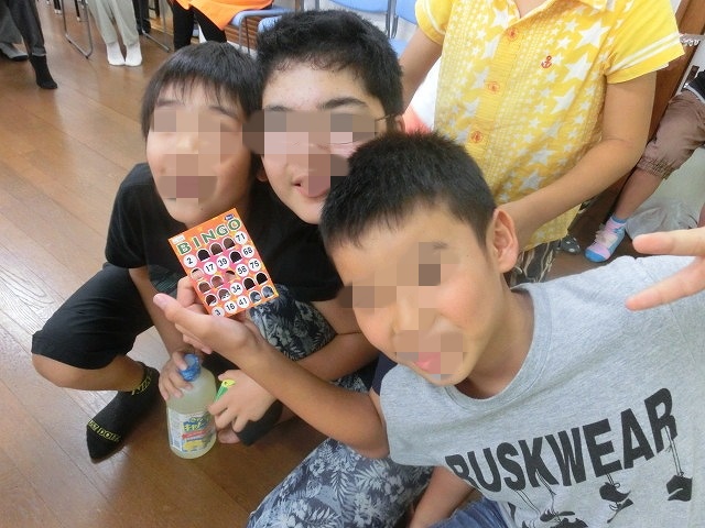 駿河台三丁目の三世代交流を進める「第5回 生かされてお互いさま ありがとう会」_f0141310_731596.jpg