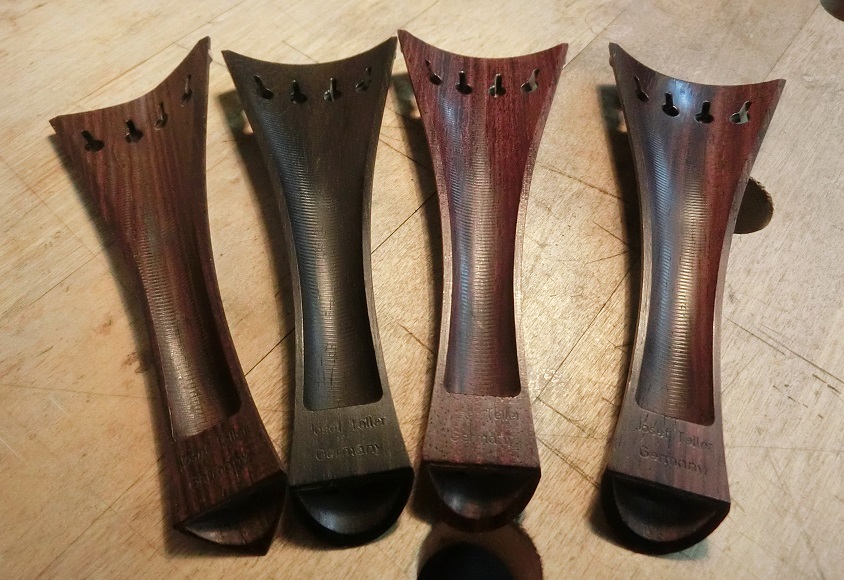 肩当て&テールピース入荷_d0299605_19411820.jpg