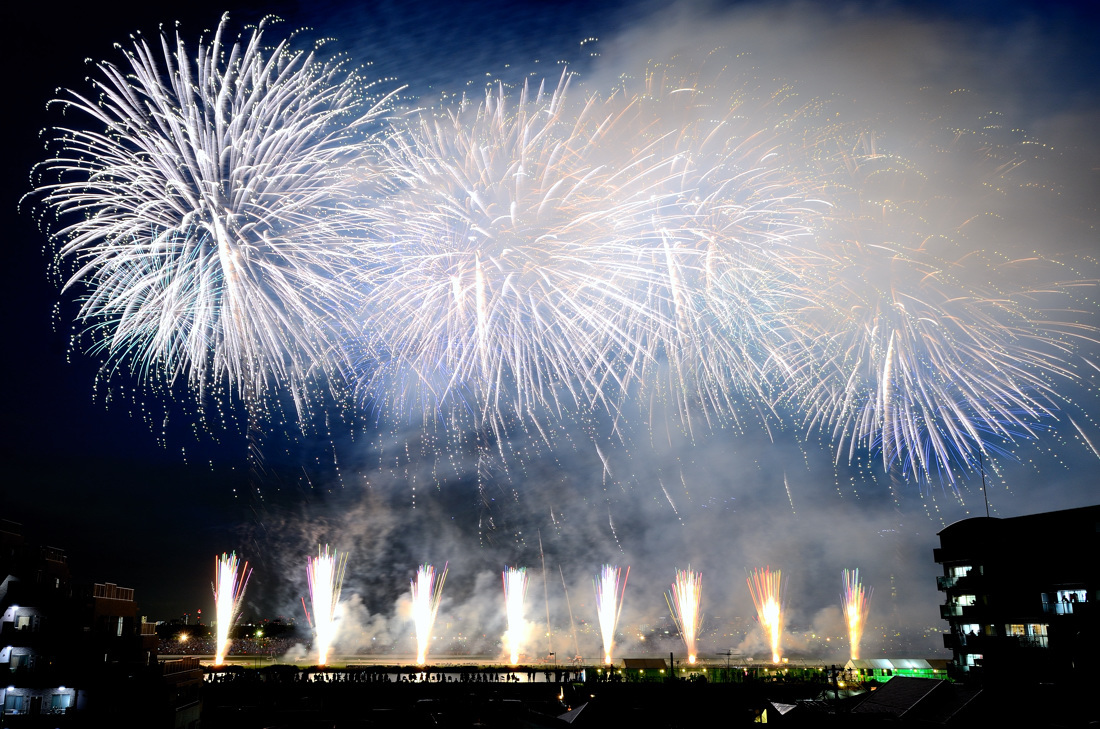 第41回江戸川区エキサイティング花火 第32回市川市民納涼花火大会 16年 夏の江戸川花火 ツッチ の ｔｒａｉｎ ｐｈｏｔｏ ｂｌｏｇ