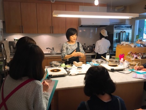 5月の沖縄料理レッスンレポ・・・嘉陽先生とともに_f0141419_12381667.jpg